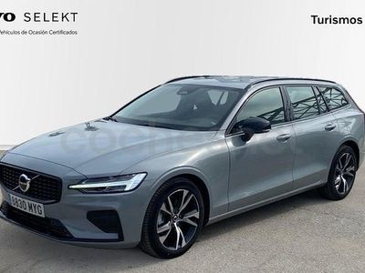 Begagnad Volvo V60 Plus 197 HK (144 kW) 2025 Grå Kombi