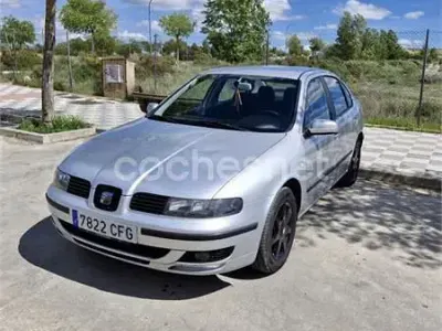 Usado Seat Toledo 125 CV (91 kW) 2003 Gris / plata Berlina
