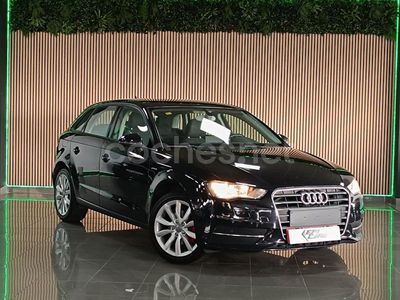 Negro Usado 2014 Audi A3 Attraction Berlina | 12.990 € (Precio justo)