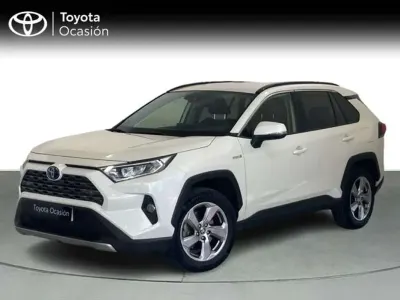 Usado Toyota RAV4 Hybrid Advance 218 CV (160 kW) 2021 Blanco SUV