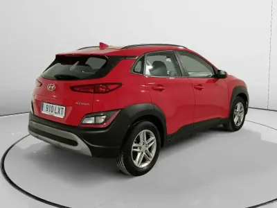 Usado Hyundai Kona 120 CV (88 kW) 2022 Rojo SUV