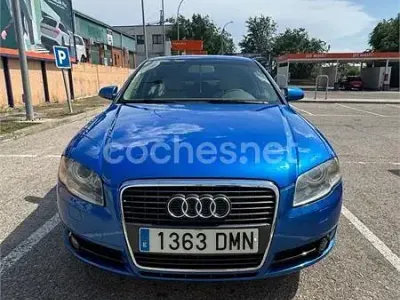 Usado Audi A4 200 CV (147 kW) 2005 Azul Berlina