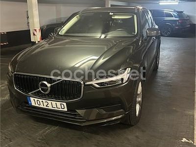 Verde Usado 2020 Volvo XC60 Momentum SUV | 30.990 € (Precio justo)