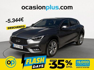 Usado Infiniti Q30 Premium 109 CV (80 kW) 2018 Gris / plata Berlina