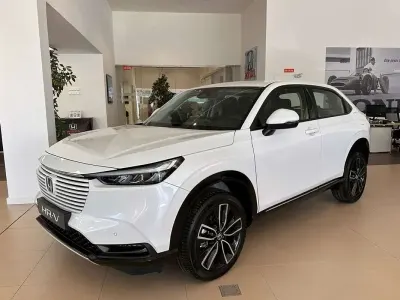 Usado Honda HR-V 125 CV (91 kW) 2025 Blanco SUV