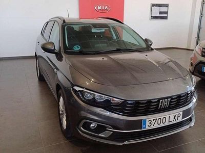 Gris Usado 2022 Fiat Tipo Life Familiar | 17.500 € (Caro)