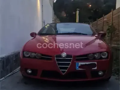 Usado Alfa Romeo Spider Distinctive 185 CV (136 kW) 2006 Rojo Descapotable