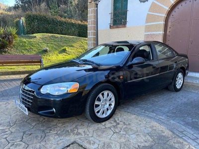 Usado Chrysler Sebring Limited 203 CV (149 kW) 2006 Negro Berlina