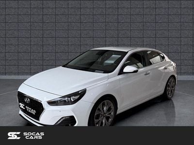 Usado Hyundai i30 140 CV (102 kW) 2018 Blanco Familiar