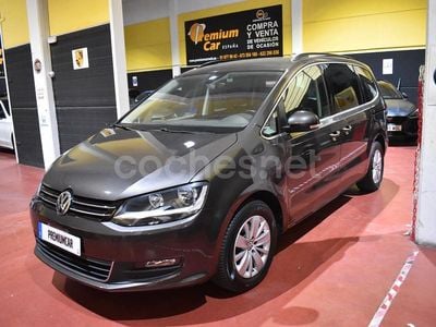 Gris / plata Usado 2019 VW Sharan Advance Monovolumen | 25.490 € (Precio justo)
