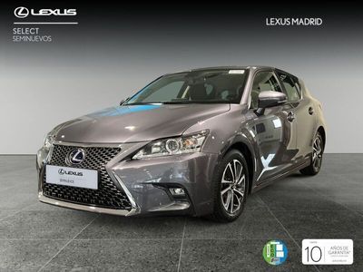 Lexus CT200h