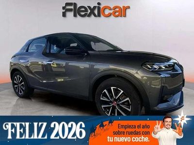 Gris Usado 2023 DS Automobiles DS3 Crossback E-Tense Performance SUV | 18.490 €