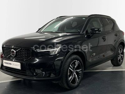 Negro Usado 2024 Volvo XC40 Plus SUV | 38.000 € (Caro)