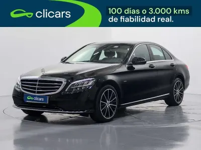 Usado Mercedes C300e 204 CV (150 kW) 2021 Negro Berlina