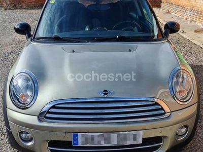Beige Usado 2008 Mini Cooper D Utilitario | 6500 € (Precio justo)
