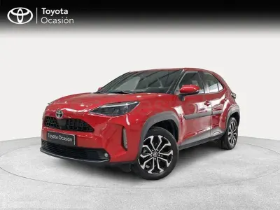Usado Toyota Yaris Cross Active 116 CV (85 kW) 2022 Rojo SUV