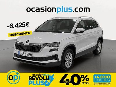 Usado Skoda Karoq Selection 115 CV (84 kW) 2024 Blanco SUV
