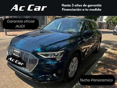 Usado Audi e-tron S-Line 300 kW (408 CV) 2021 Azul SUV