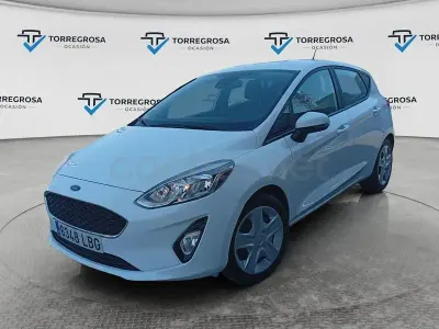 Usado Ford Fiesta Trend 100 CV (73 kW) 2019 Blanco Utilitario
