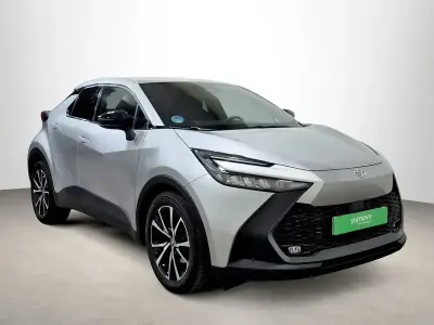 Usado Toyota C-HR Advance 140 CV (102 kW) 2024 Gris SUV