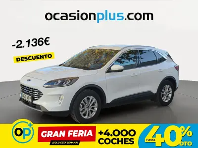 Usado Ford Kuga Titanium 150 CV (110 kW) 2023 Blanco SUV