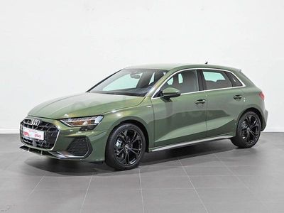 Usado Audi A3 S-Line 150 CV (110 kW) 2025 Verde Berlina