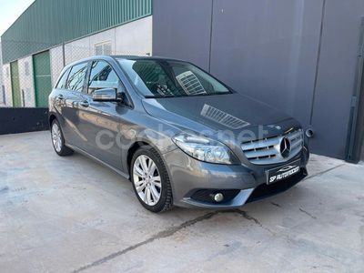 Mercedes B180