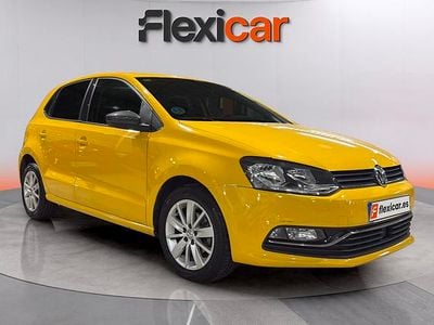Usado VW Polo Advance 90 CV (66 kW) 2017 Amarillo Utilitario