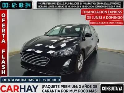 Usado Ford Focus Trend+ 120 CV (88 kW) 2020 Negro Utilitario