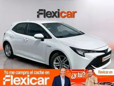 Usado Toyota Corolla Active 140 CV (102 kW) 2021 Blanco Berlina