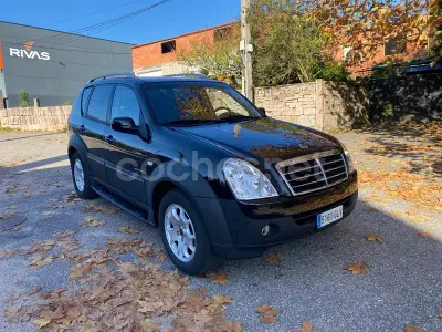 Usado SsangYong Rexton II Limited 165 CV (121 kW) 2010 Negro SUV