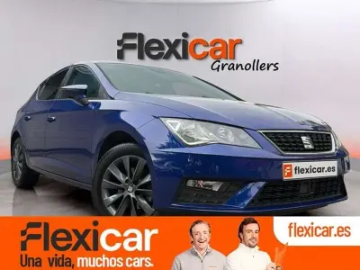 Usado Seat Leon ST Style 116 CV (85 kW) 2018 Azul Familiar
