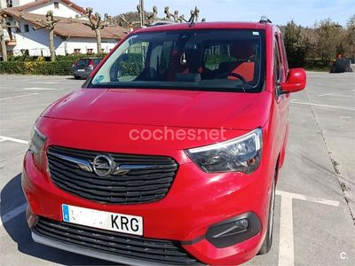 Usado Opel Combo Life Selective 131 CV (96 kW) 2019 Rojo Monovolumen