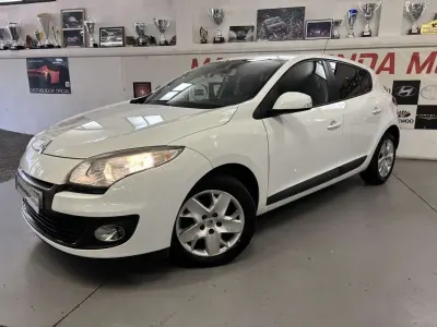 Usado Renault Mégane Business 90 CV (66 kW) 2013 Blanco Utilitario