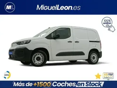 Usado Citroën Berlingo 101 CV (74 kW) 2022 Blanco Monovolumen