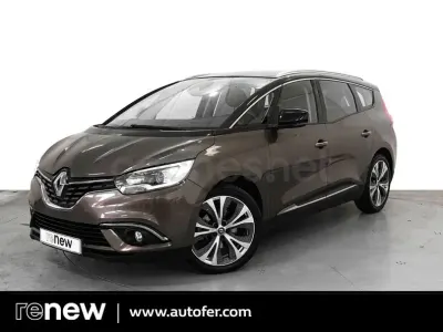 Usado Renault Grand Scénic IV Zen 130 CV (95 kW) 2018 Marrón Monovolumen