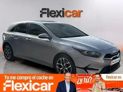 Usado Kia Ceed 100 CV (73 kW) 2021 Gris Utilitario