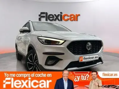 Usado MG ZS Luxury 111 CV (81 kW) 2023 Blanco SUV