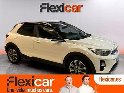 Usado Kia Stonic 120 CV (88 kW) 2018 Blanco SUV