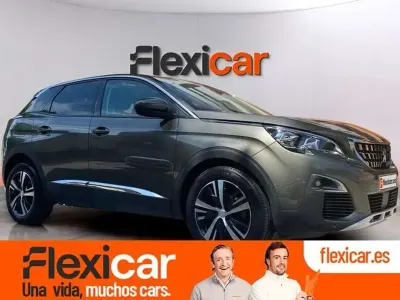Usado Peugeot 3008 Active 131 CV (96 kW) 2019 Gris SUV