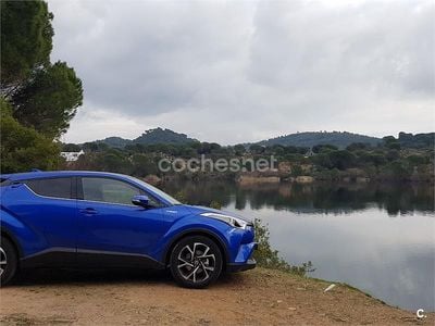Usado Toyota C-HR Advance 122 CV (89 kW) 2018 Azul SUV