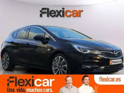 Usado Opel Astra Elegance 145 CV (106 kW) 2019 Negro Berlina