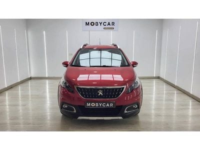 Usado Peugeot 2008 Allure 120 CV (88 kW) 2019 Blanco SUV