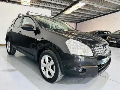Używany Nissan Qashqai Tekna 150 KM (110 kW) 2009 Czarny SUV