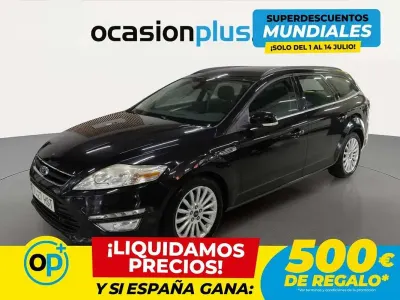Usado Ford Mondeo Limited 140 CV (102 kW) 2013 Negro Familiar