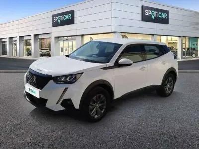 Usado Peugeot 2008 Active 110 CV (80 kW) 2021 Blanco SUV
