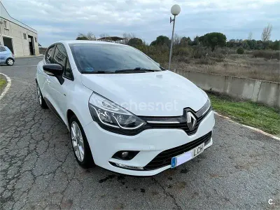 Usado Renault Clio IV LIMITED 90 CV (66 kW) 2019 Blanco Berlina
