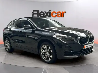 Käytetty BMW X2 140 HP (102 kW) 2021 Musta Katumaasturi
