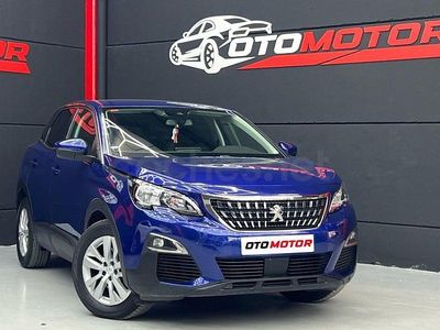 Usado Peugeot 3008 Style 130 CV (95 kW) 2020 Azul SUV
