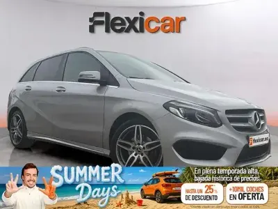 Usado Mercedes B200 136 CV (100 kW) 2018 Gris Monovolumen